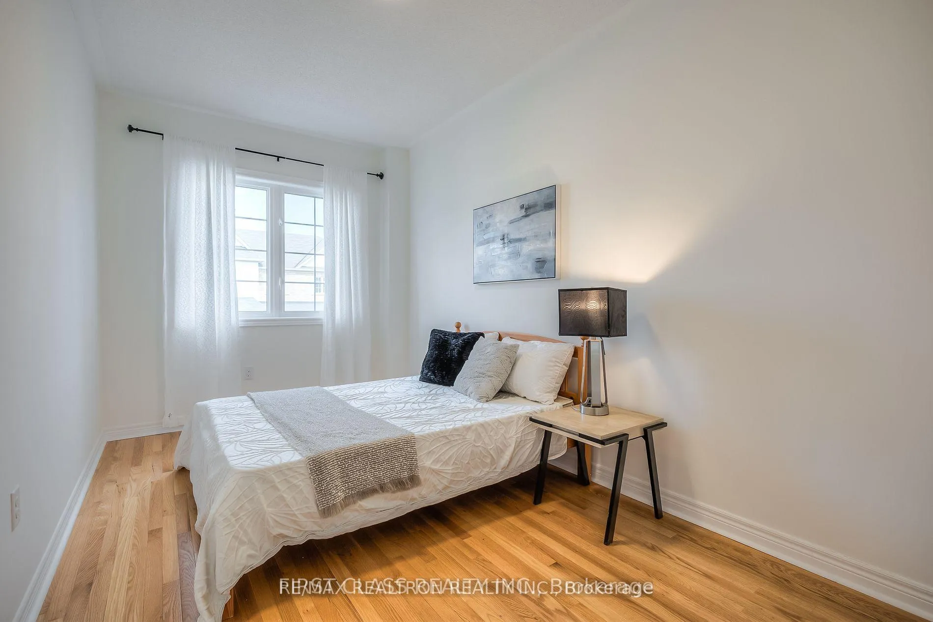 Photo 19 of 1719 Carousel Drive, Pickering, Duffin Heights — HOMEH