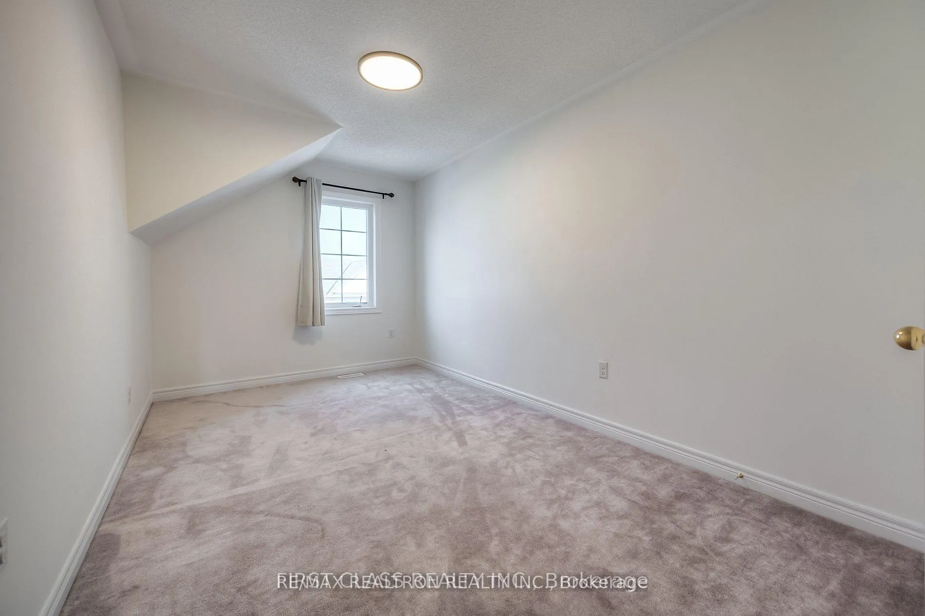 Photo 20 of 1719 Carousel Drive, Pickering, Duffin Heights — HOMEH