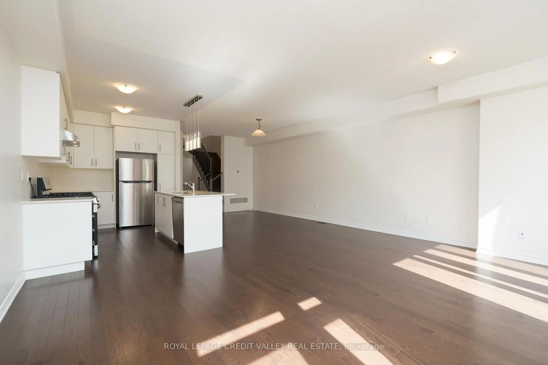 Photo 12 of 63 Laing Drive, Whitby, Rural Whitby — HOMEH