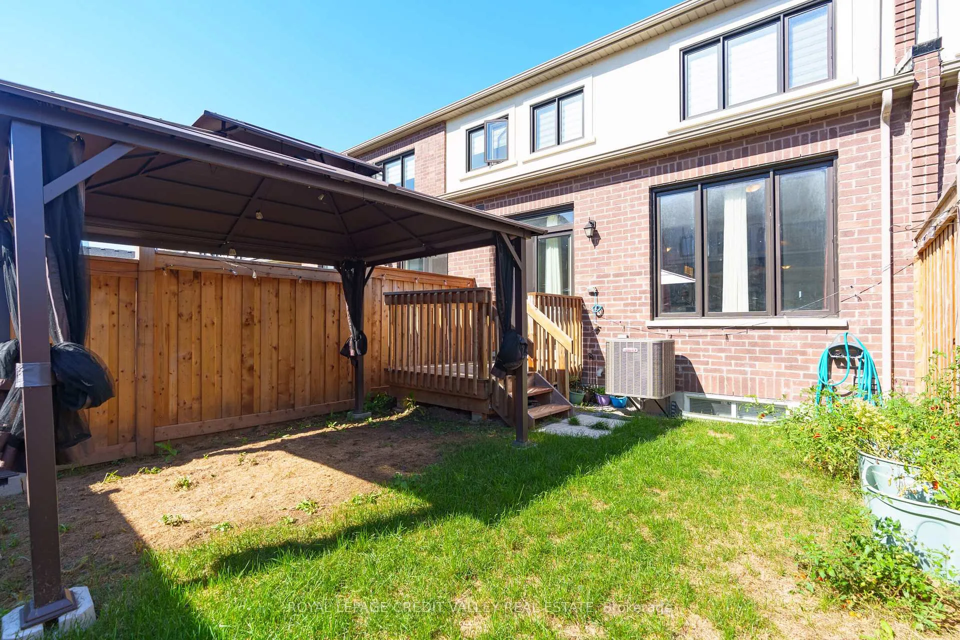 Photo 31 of 63 Laing Drive, Whitby, Rural Whitby — HOMEH