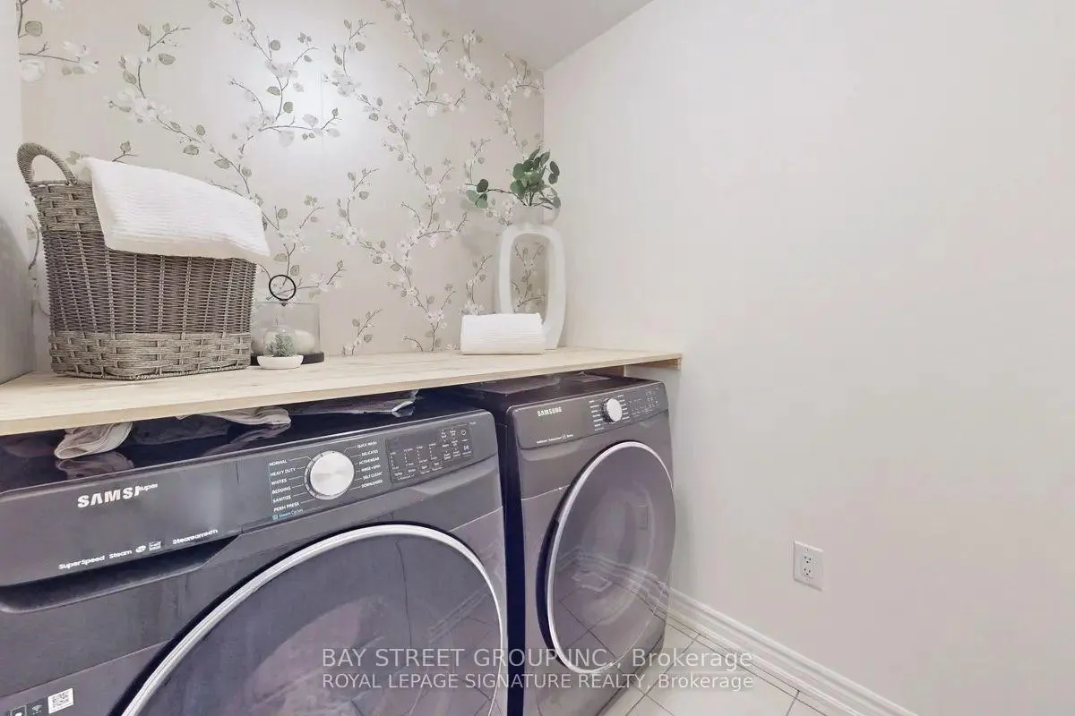 Photo 20 of 49 Broden Crescent, Whitby, Rural Whitby — HOMEH