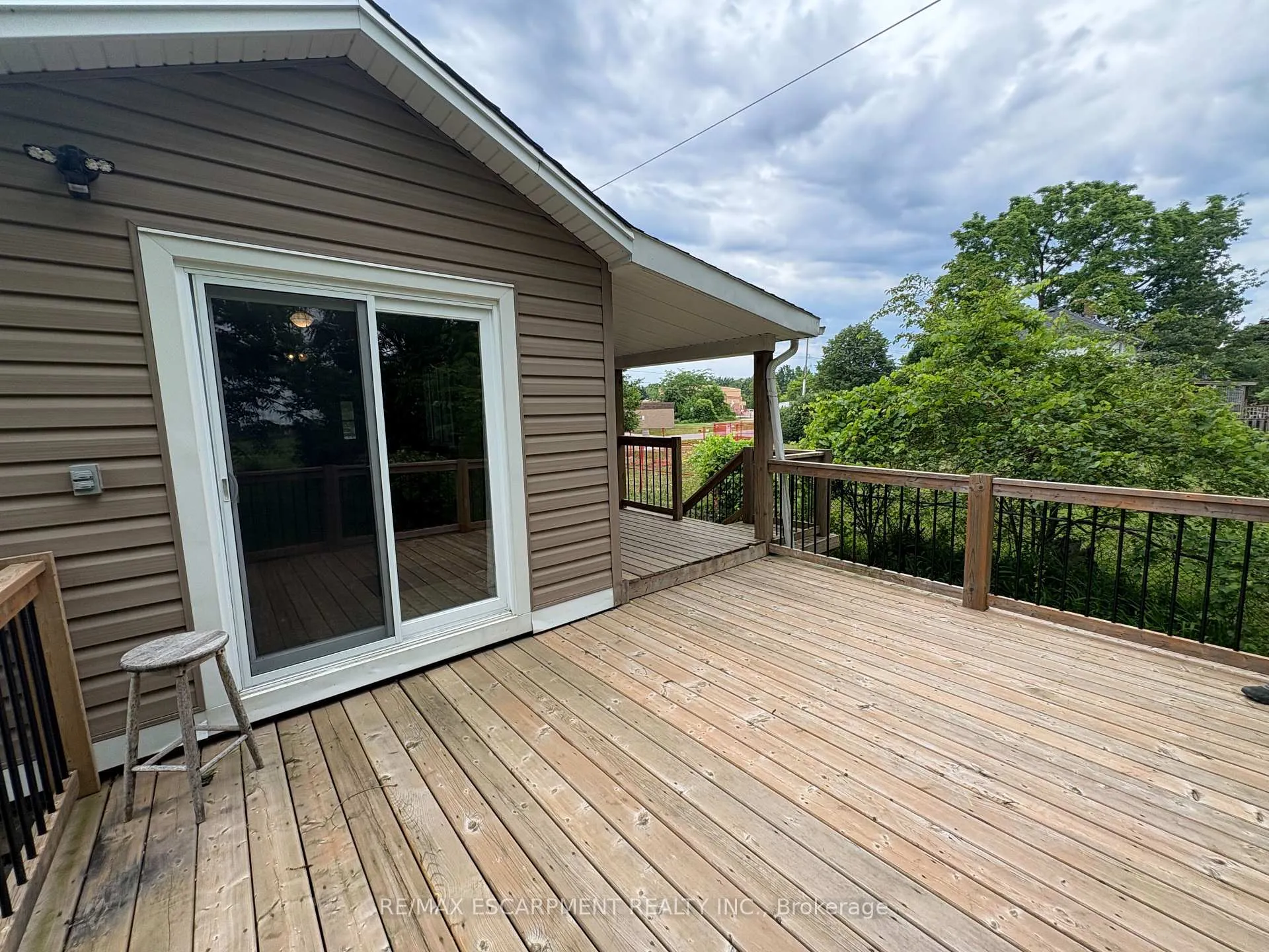 Photo 22 of 1413 Station Street, Pelham, Fonthill — HOMEH