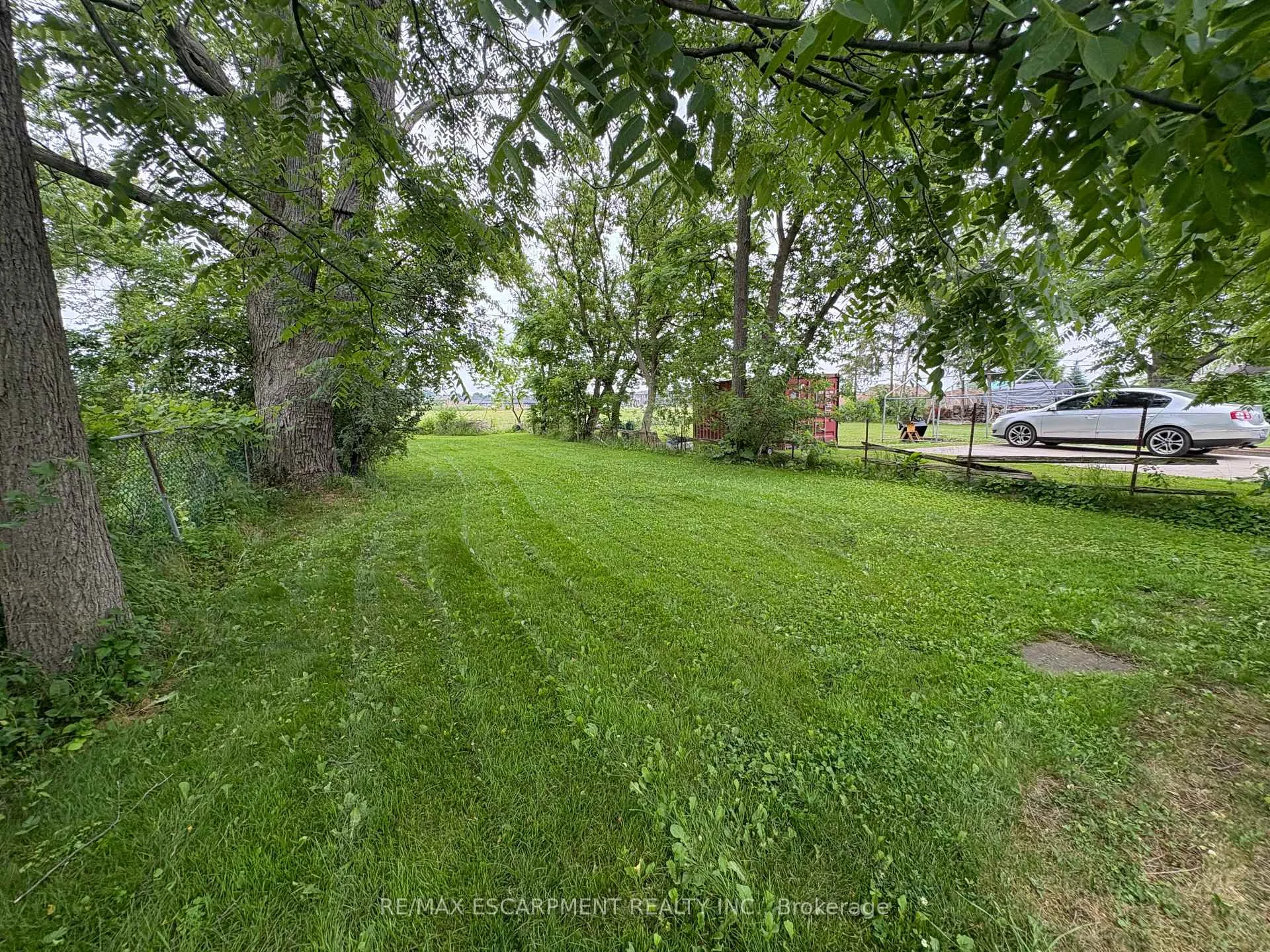 Photo 25 of 1413 Station Street, Pelham, Fonthill — HOMEH