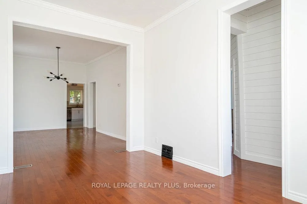 Photo 8 of 96 Chatham Street, Hamilton, Kirkendall — HOMEH