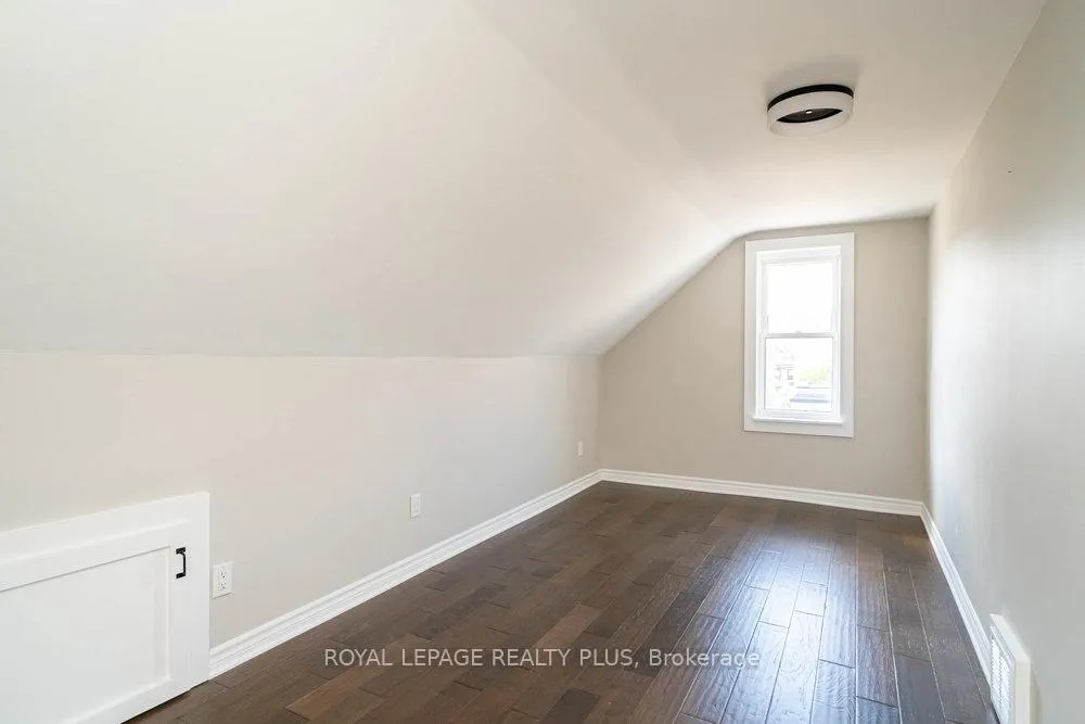 Photo 32 of 96 Chatham Street, Hamilton, Kirkendall — HOMEH