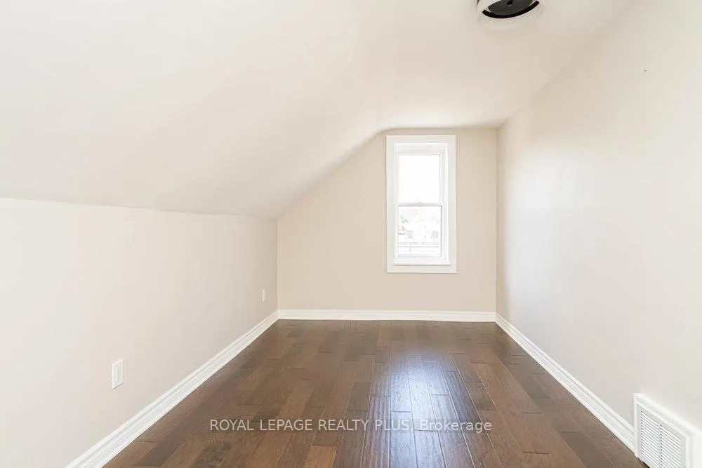 Photo 33 of 96 Chatham Street, Hamilton, Kirkendall — HOMEH