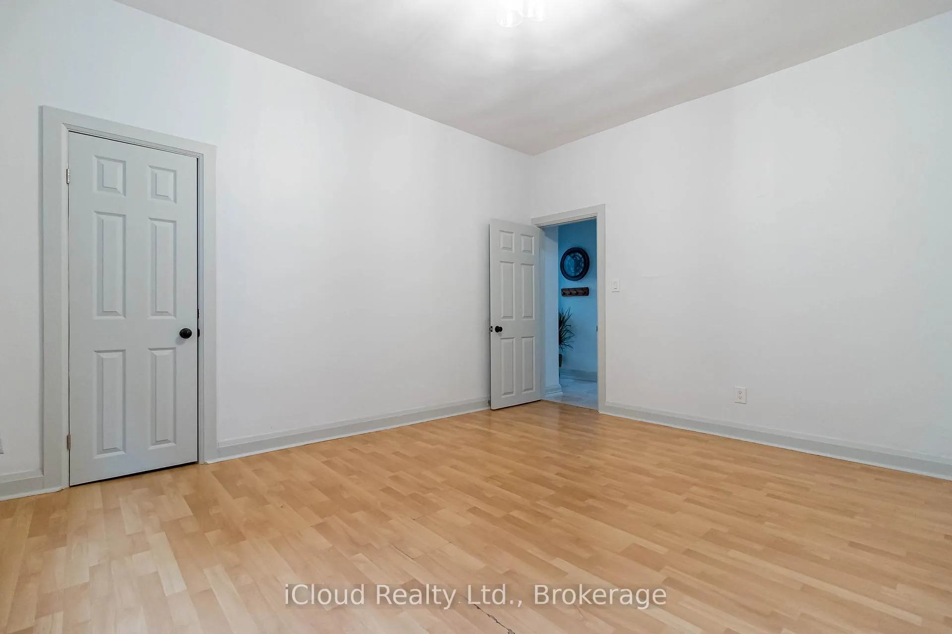 Photo 14 of Unit 3, 219 James Street N, Hamilton, Central — HOMEH