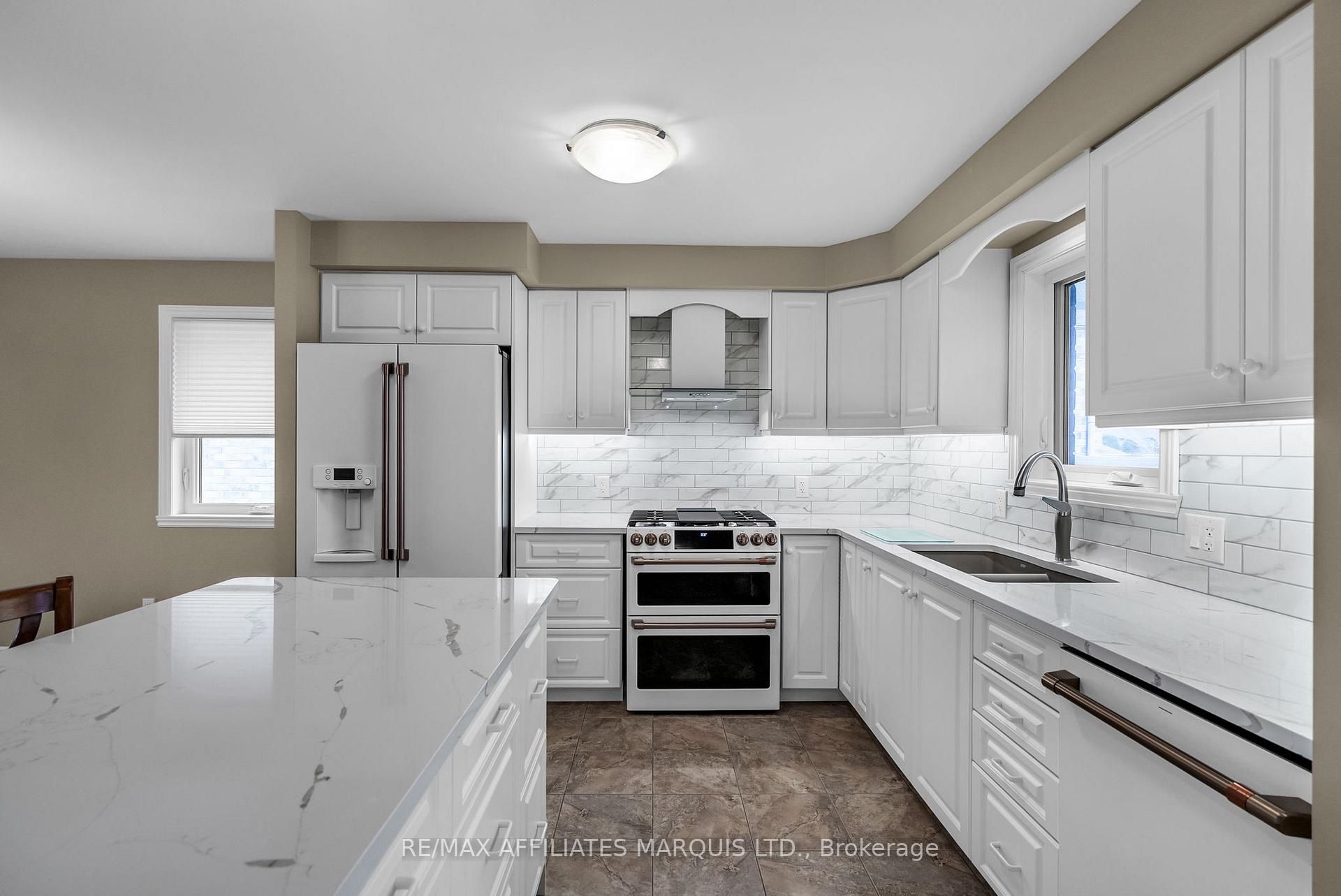 Photo 13 of 324 Glen Nora Drive, Cornwall — HOMEH