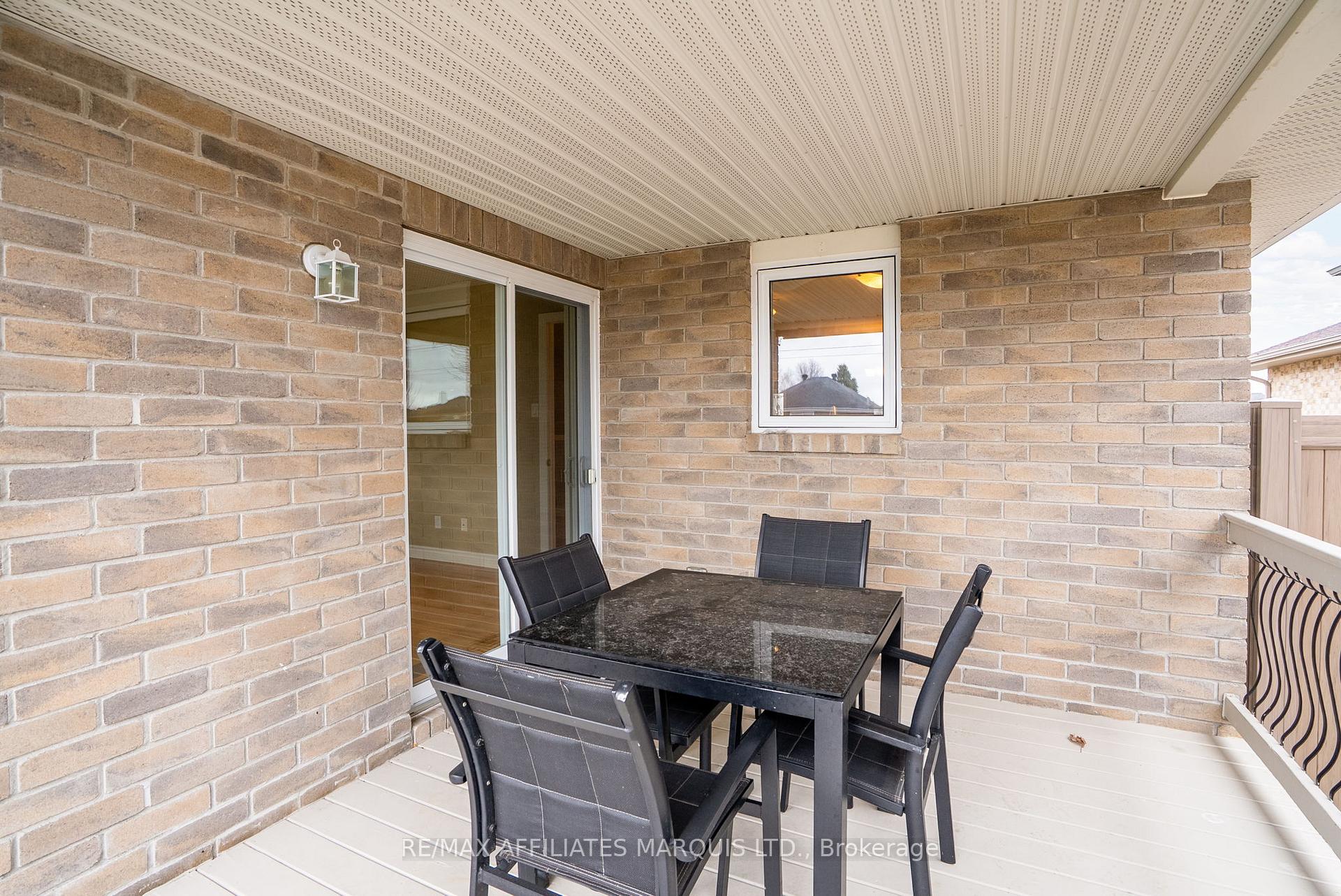 Photo 39 of 324 Glen Nora Drive, Cornwall — HOMEH