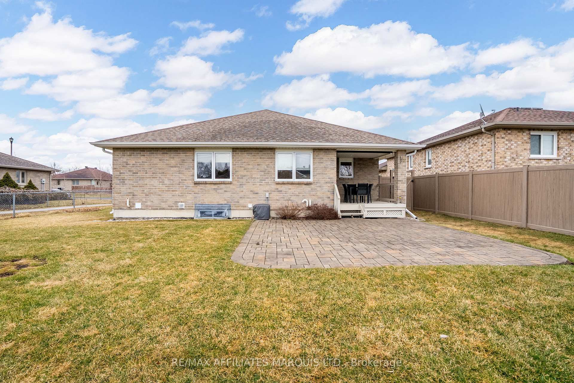 Photo 41 of 324 Glen Nora Drive, Cornwall — HOMEH