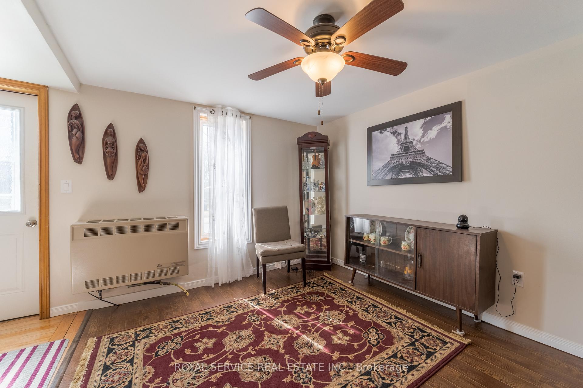 Photo 5 of 94 Albert Street, Cobourg — HOMEH