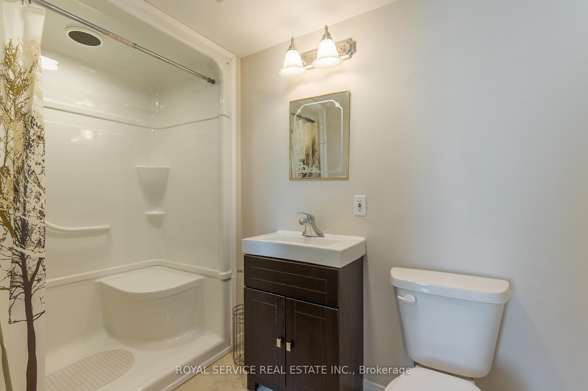 Photo 8 of 94 Albert Street, Cobourg — HOMEH
