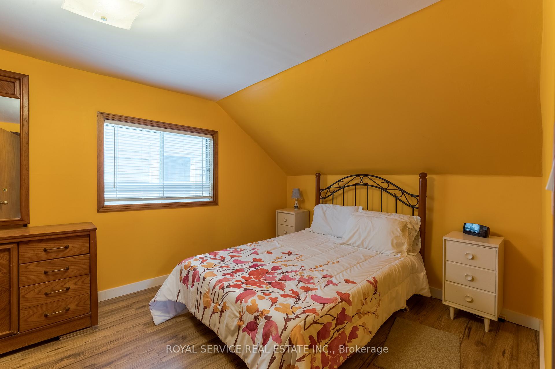 Photo 15 of 94 Albert Street, Cobourg — HOMEH