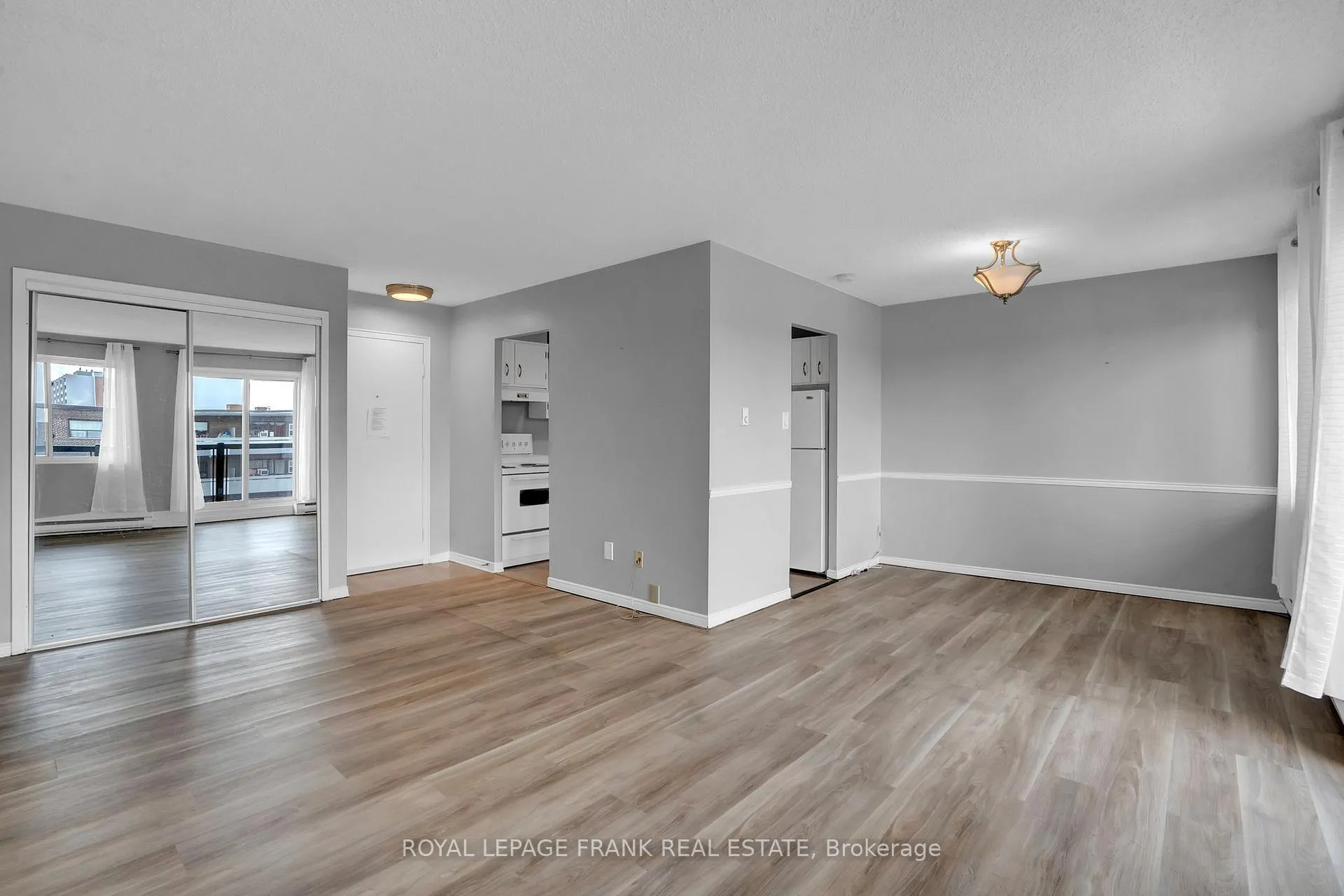 Photo 4 of Unit 505, 131 Taunton Road, Oshawa, Centennial — HOMEH