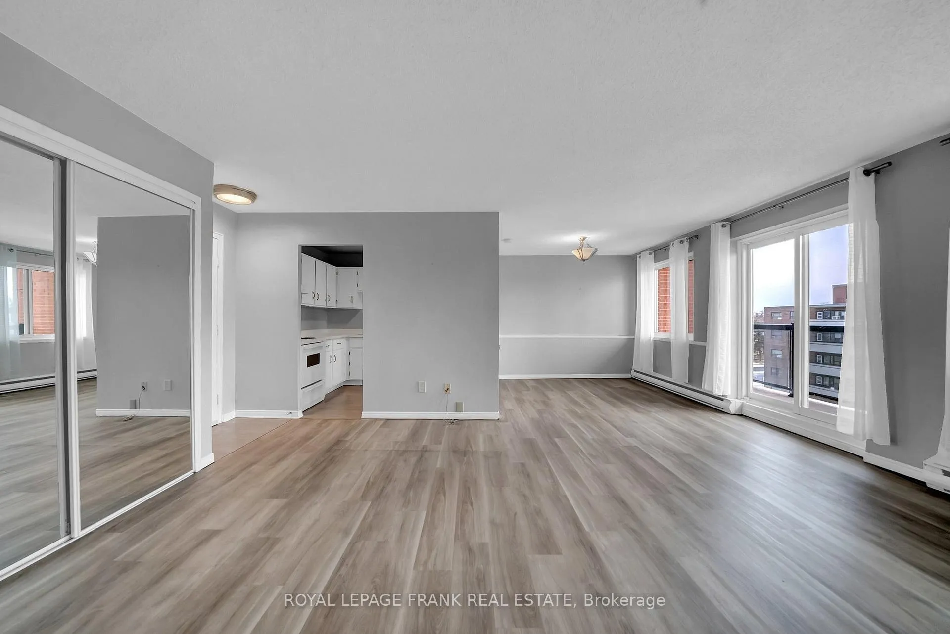 Photo 5 of Unit 505, 131 Taunton Road, Oshawa, Centennial — HOMEH