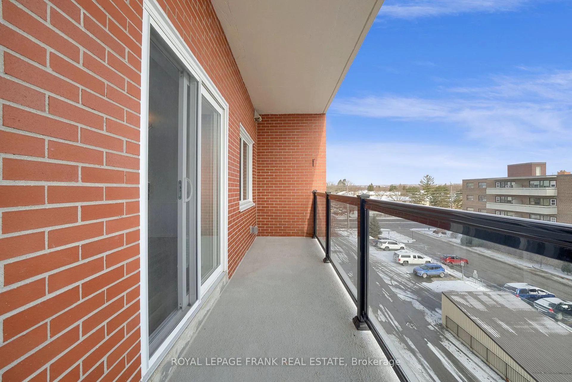 Photo 9 of Unit 505, 131 Taunton Road, Oshawa, Centennial — HOMEH