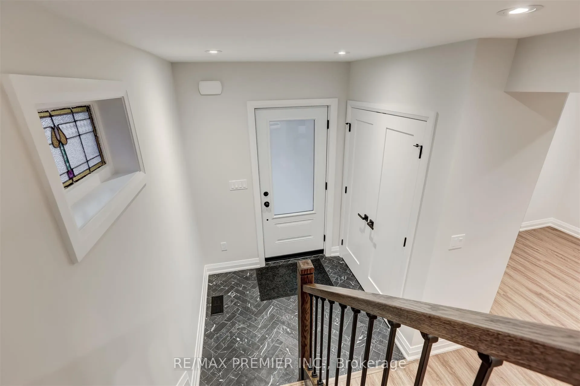 Photo 3 of 257 Westmount Avenue, Toronto, Oakwood Village — HOMEH