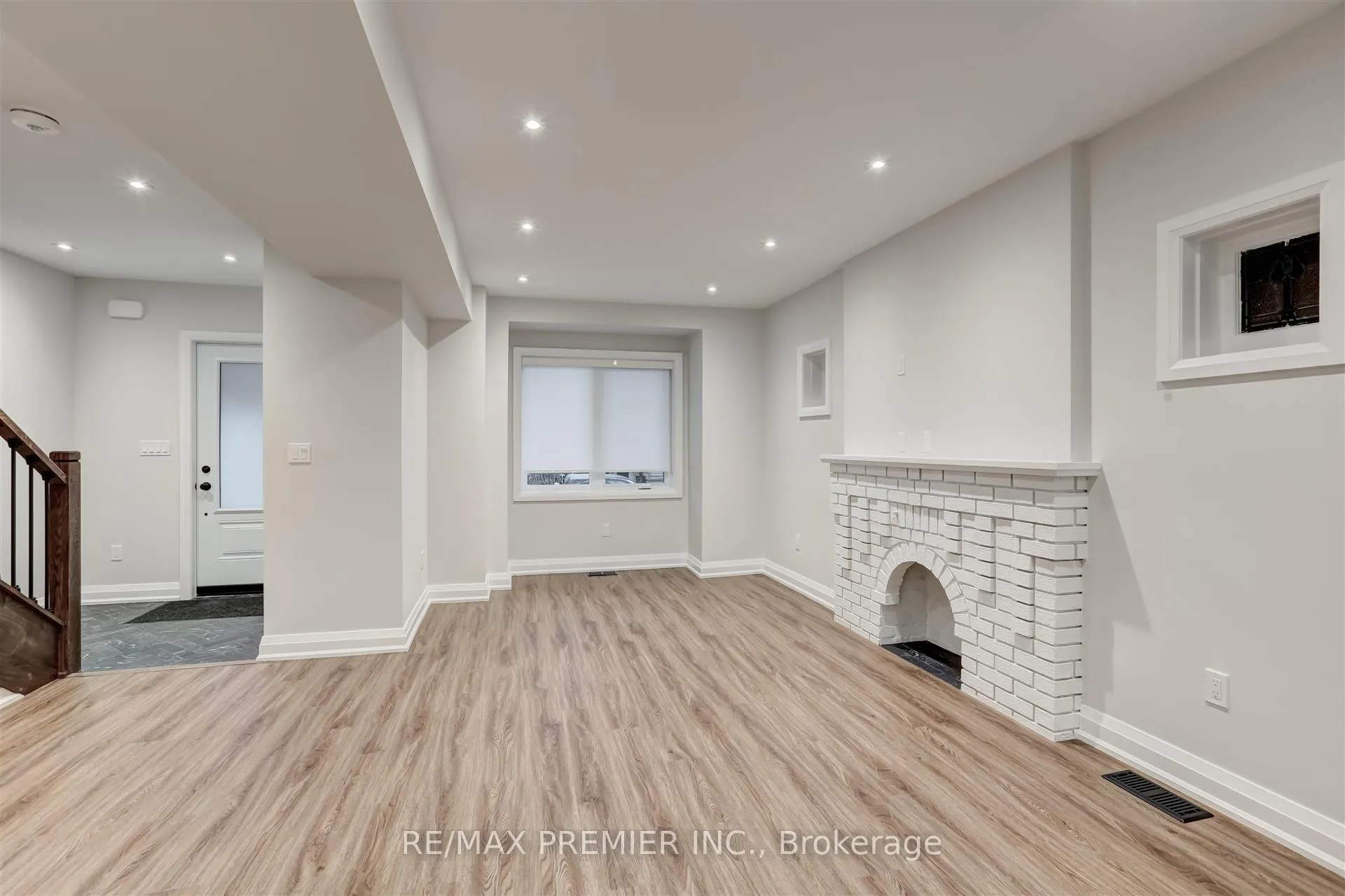 Photo 7 of 257 Westmount Avenue, Toronto, Oakwood Village — HOMEH
