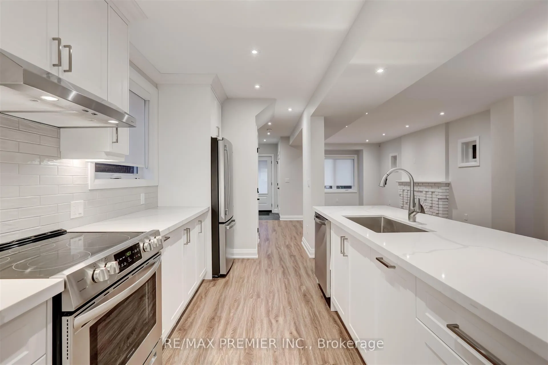 Photo 11 of 257 Westmount Avenue, Toronto, Oakwood Village — HOMEH