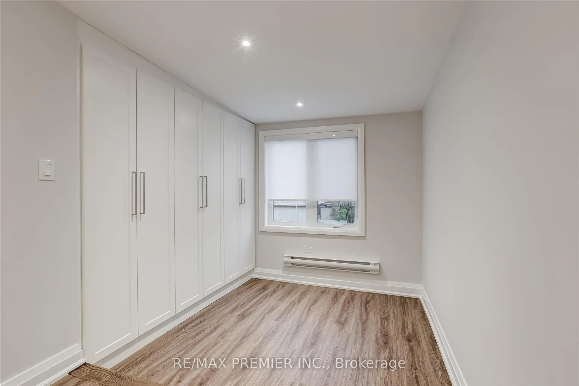 Photo 18 of 257 Westmount Avenue, Toronto, Oakwood Village — HOMEH