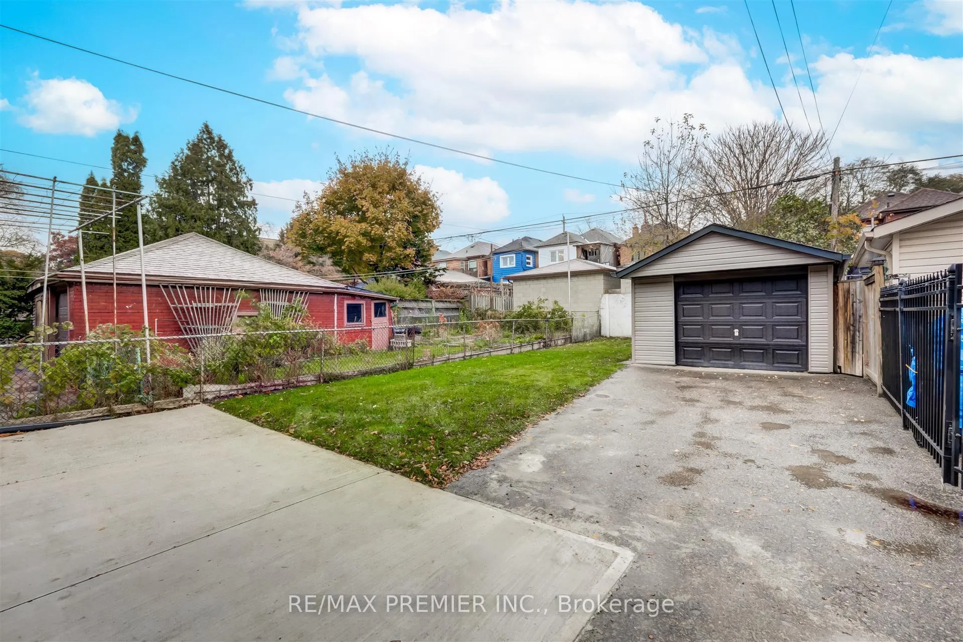 Photo 30 of 257 Westmount Avenue, Toronto, Oakwood Village — HOMEH