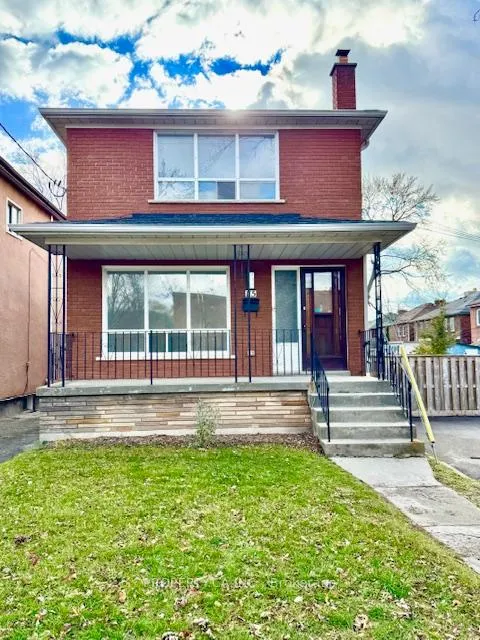 Front of Unit Upper Level, 115 Torrens Avenue