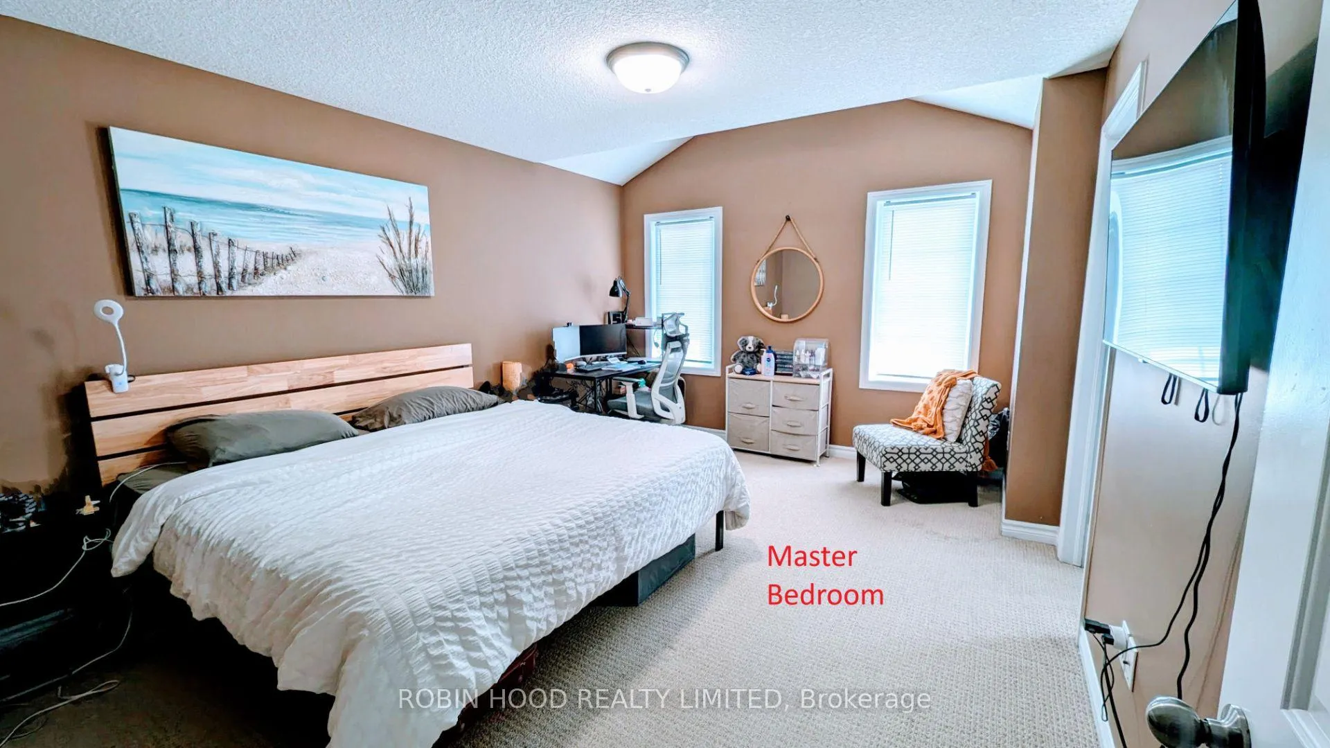 Photo 3 of Unit 2, 12 Rauch Court, Kitchener — HOMEH