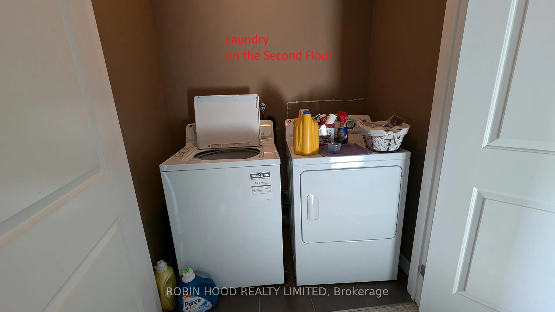 Photo 8 of Unit 2, 12 Rauch Court, Kitchener — HOMEH