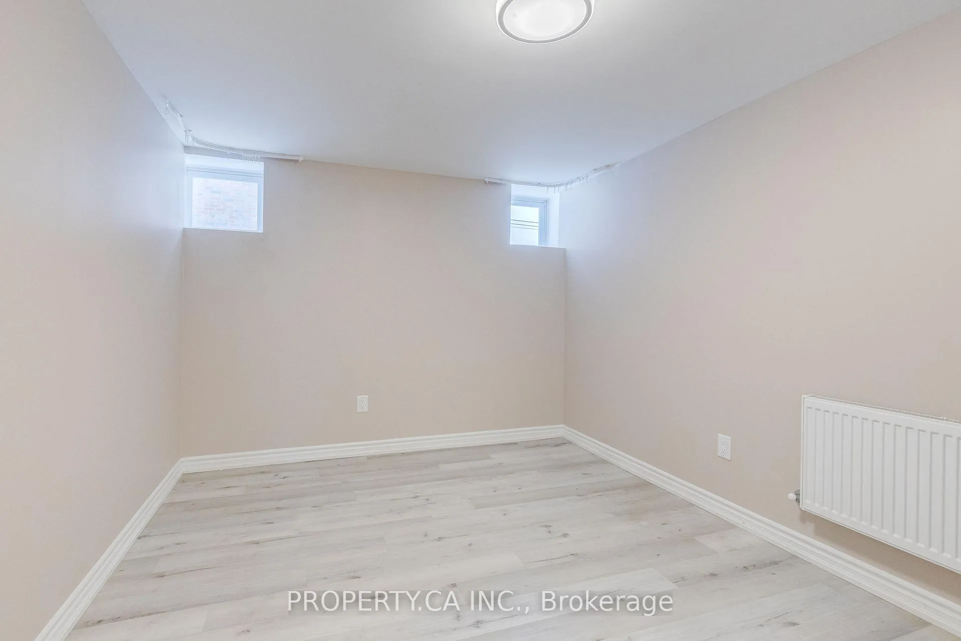 Photo 12 of 49 Arlington Boulevard, Kitchener, Stanley Park — HOMEH