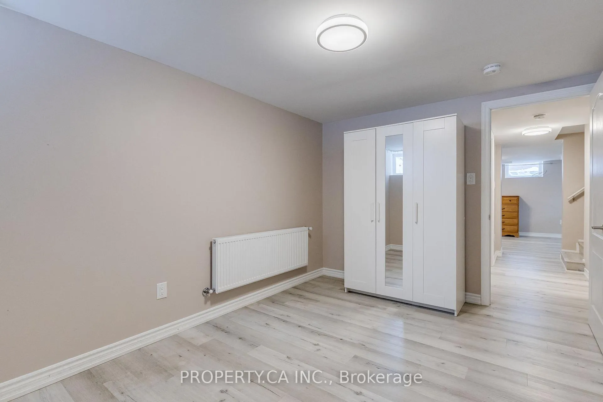 Photo 13 of 49 Arlington Boulevard, Kitchener, Stanley Park — HOMEH
