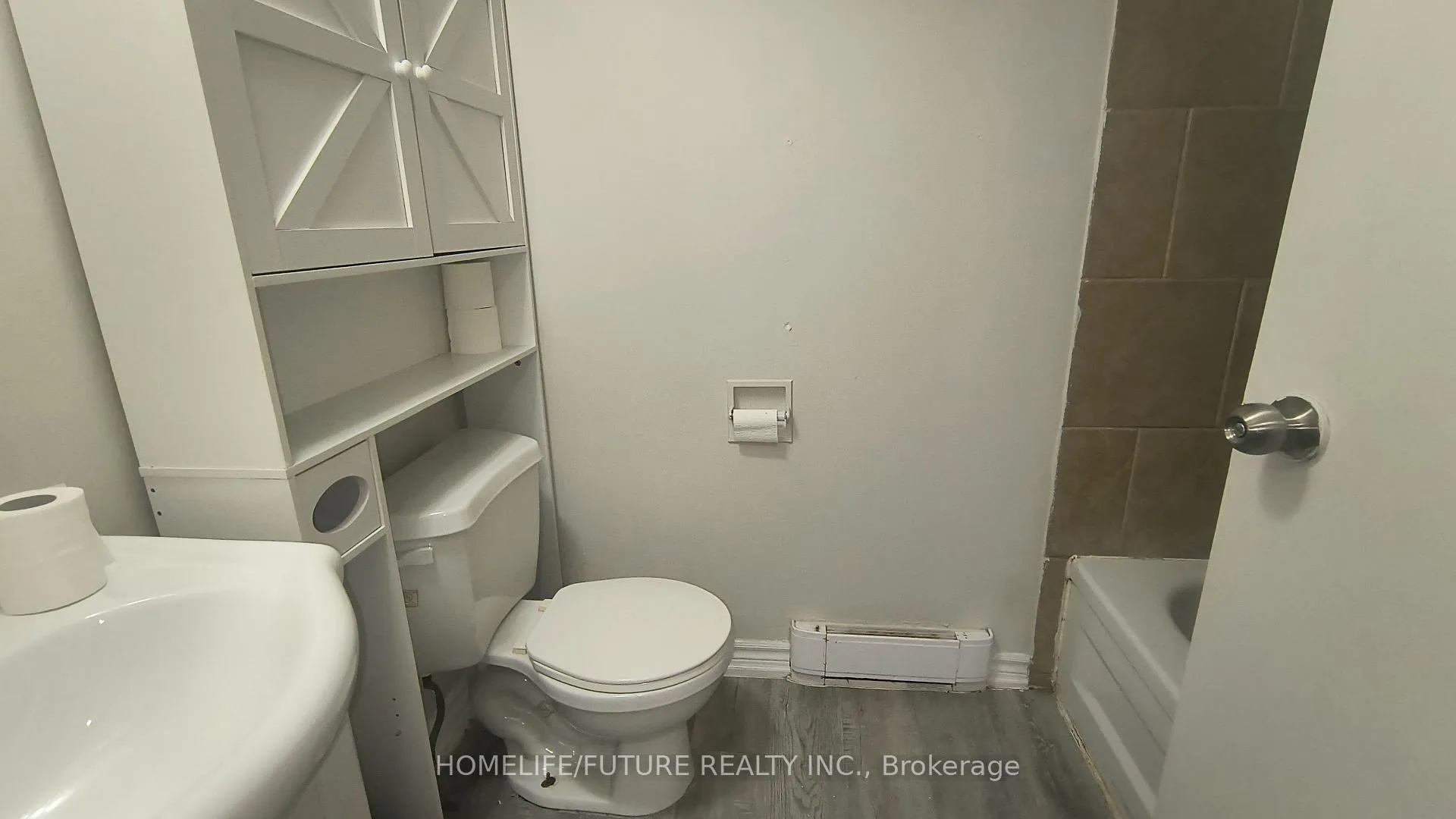 Photo 7 of Unit 18, 255 Porter Street, Oshawa, Lakeview — HOMEH