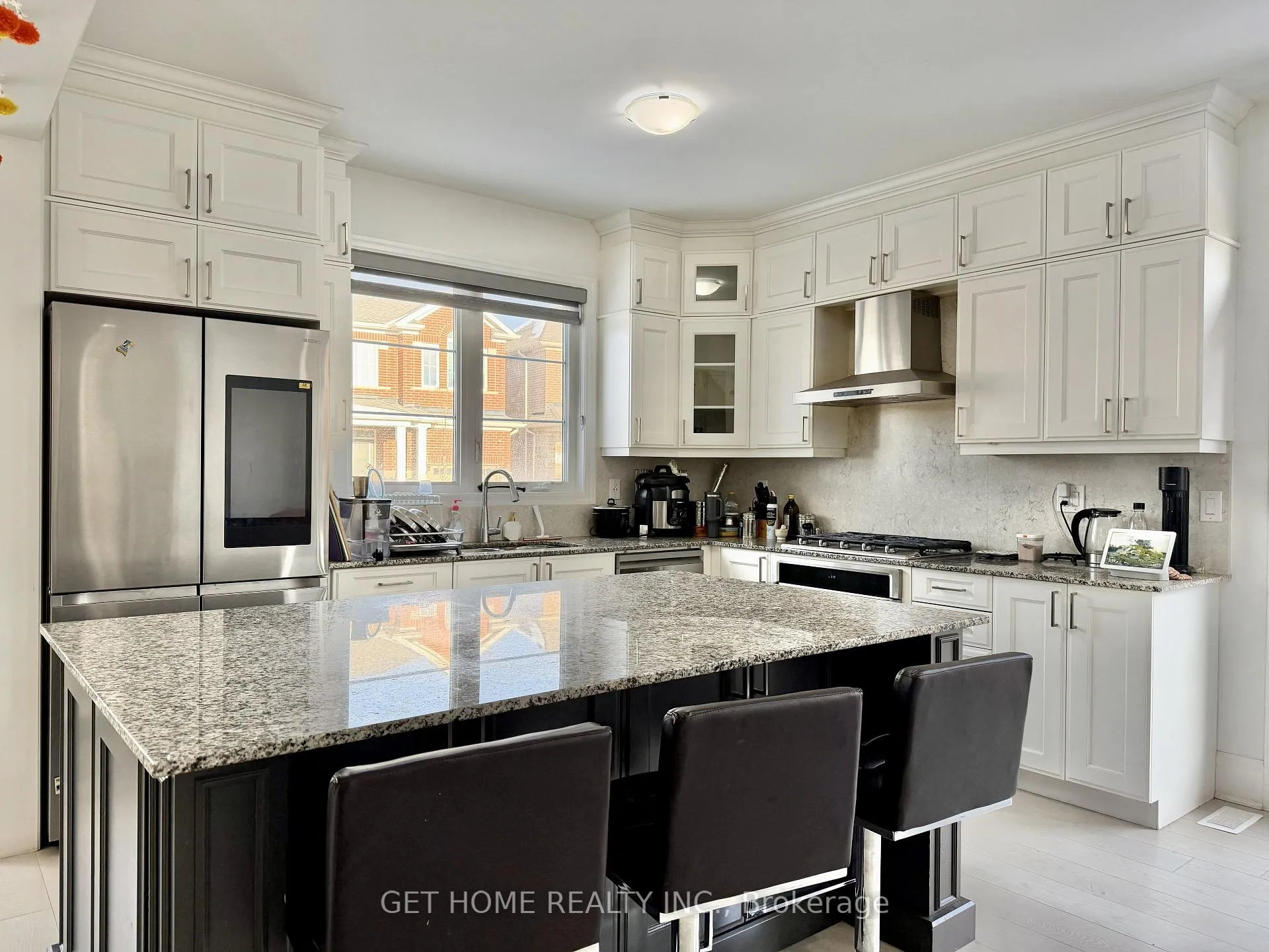 Photo 5 of Unit Main, 1606 Severn Drive, Milton, Beaty — HOMEH