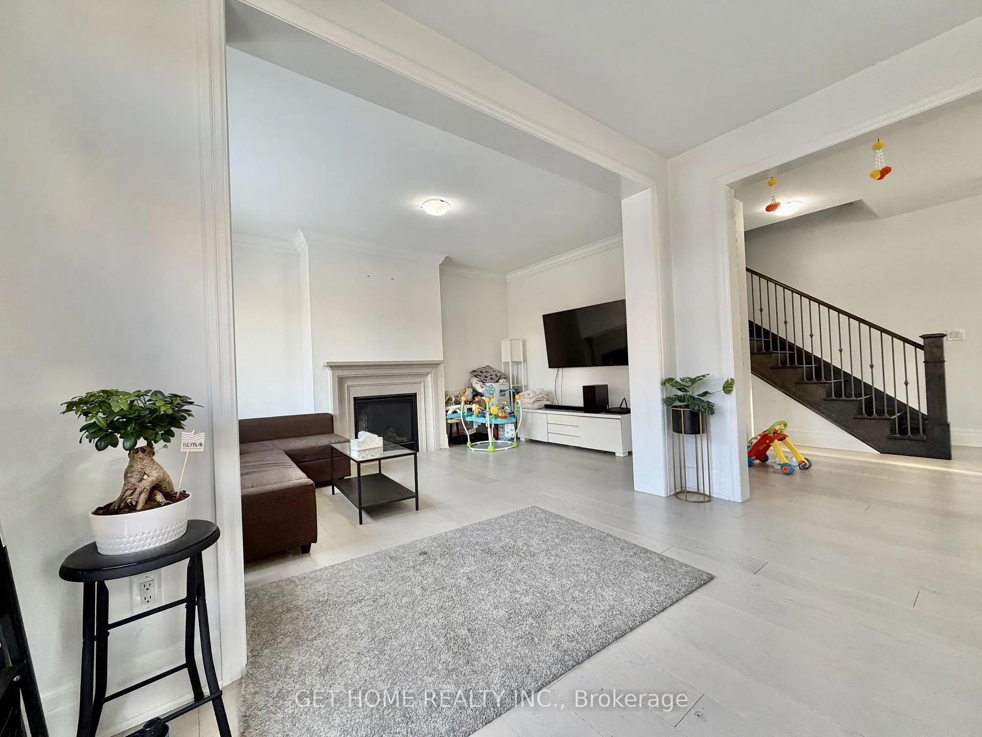 Photo 8 of Unit Main, 1606 Severn Drive, Milton, Beaty — HOMEH