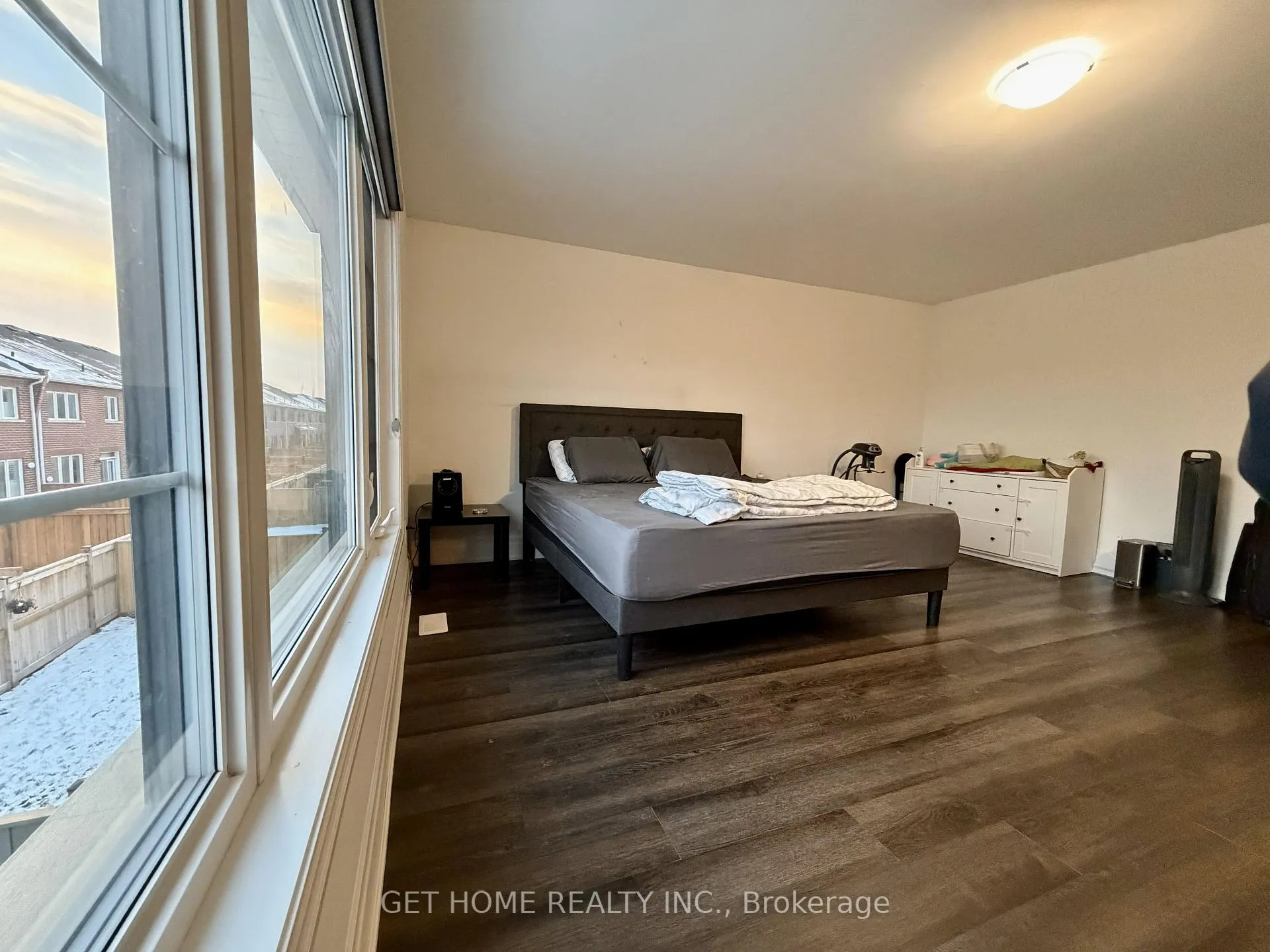 Photo 16 of Unit Main, 1606 Severn Drive, Milton, Beaty — HOMEH