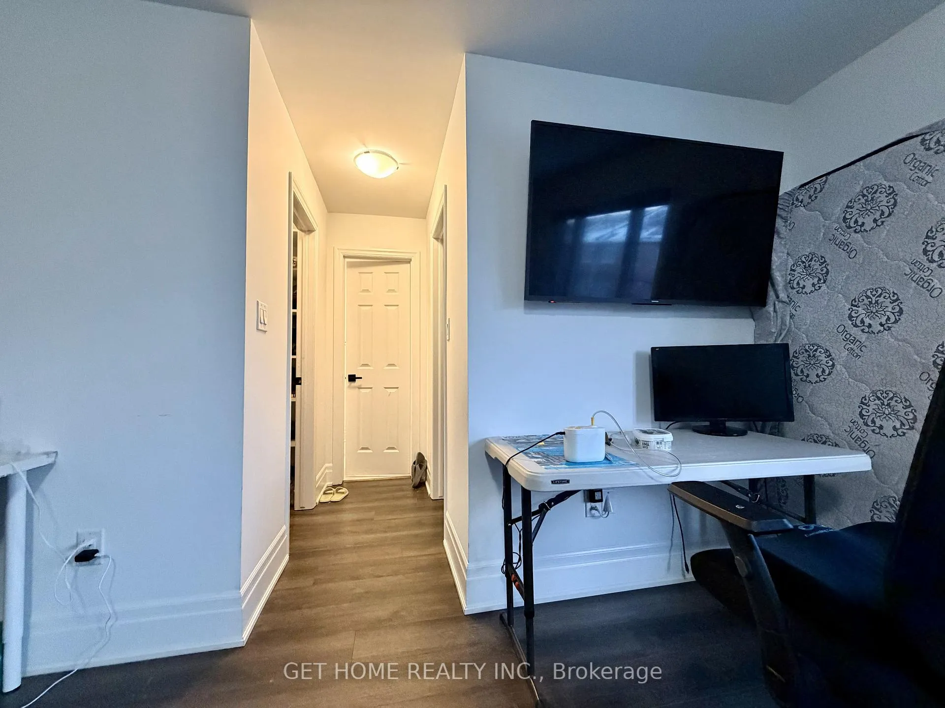 Photo 17 of Unit Main, 1606 Severn Drive, Milton, Beaty — HOMEH