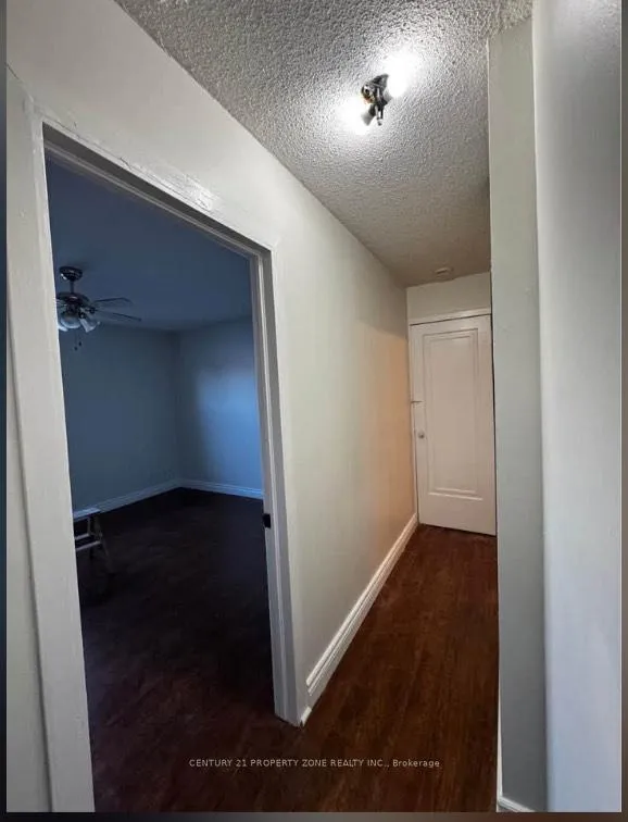 Photo 6 of Unit Main, 25 Peter Street, Kitchener — HOMEH