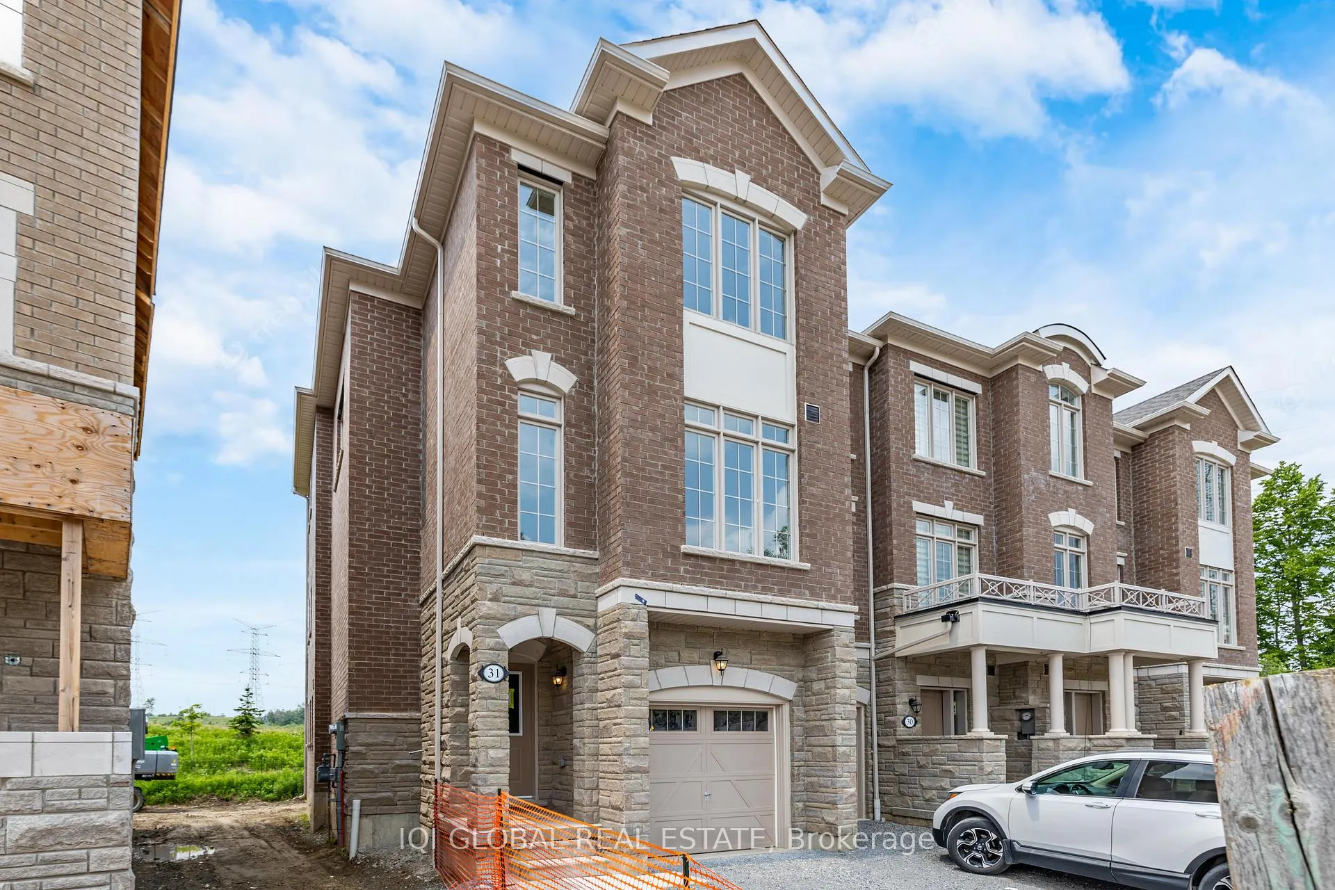 Photo 2 of 31 Coote Court, Ajax, Northwest Ajax — HOMEH