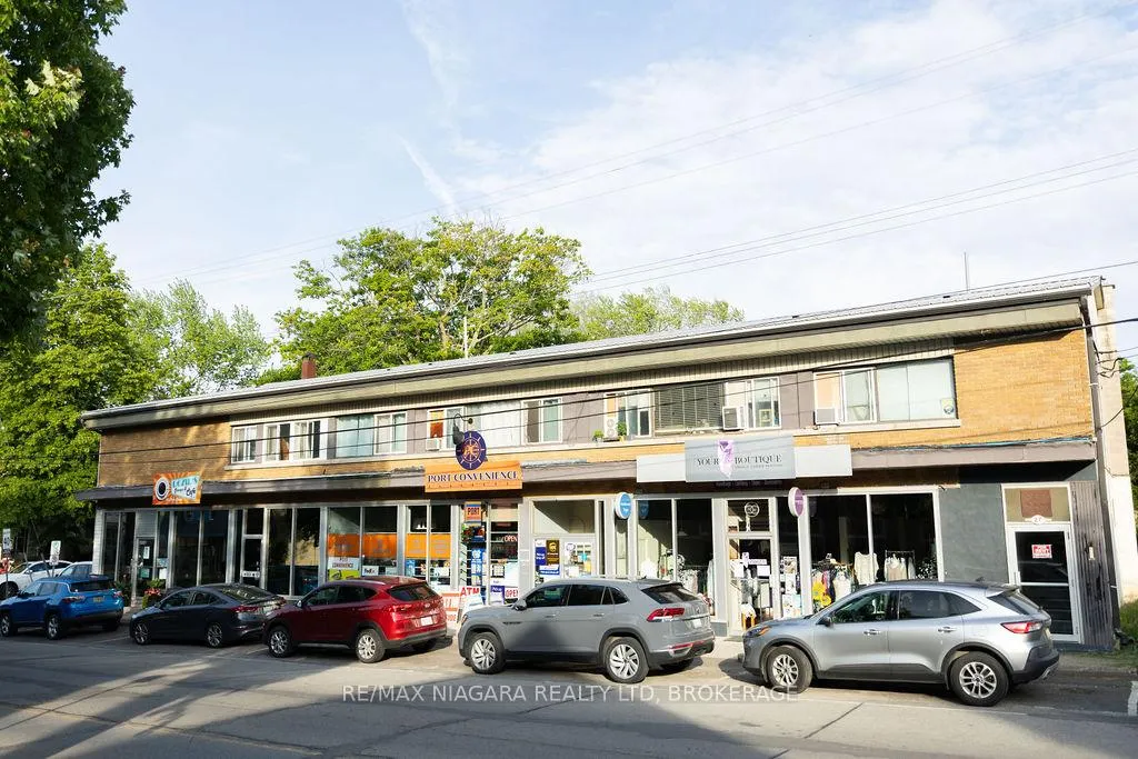 Photo 1 of Unit Unit 4, 27 Main Street, St. Catharines, Port Dalhousie — HOMEH
