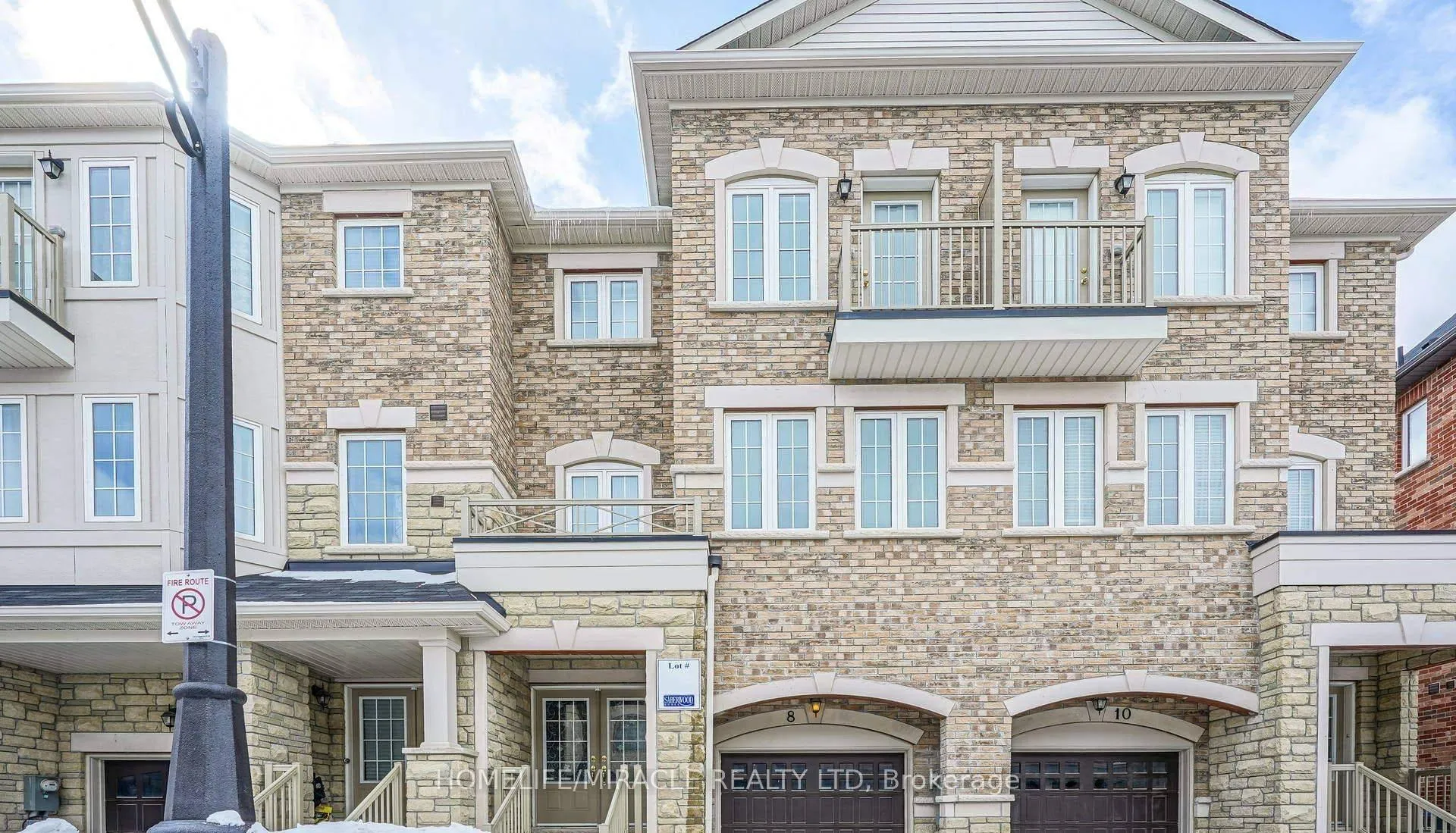 Front of 8 Hobart Gardens