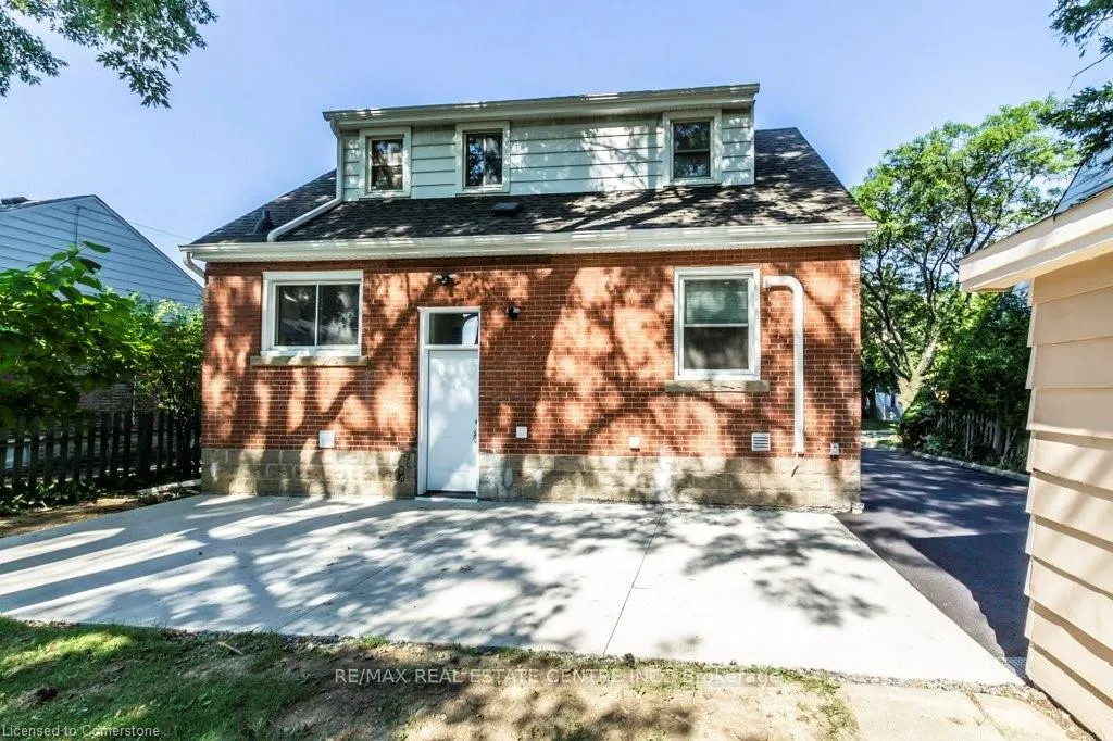 Photo 5 of Unit 2, 47 West 4th Street, Hamilton, Southam — HOMEH