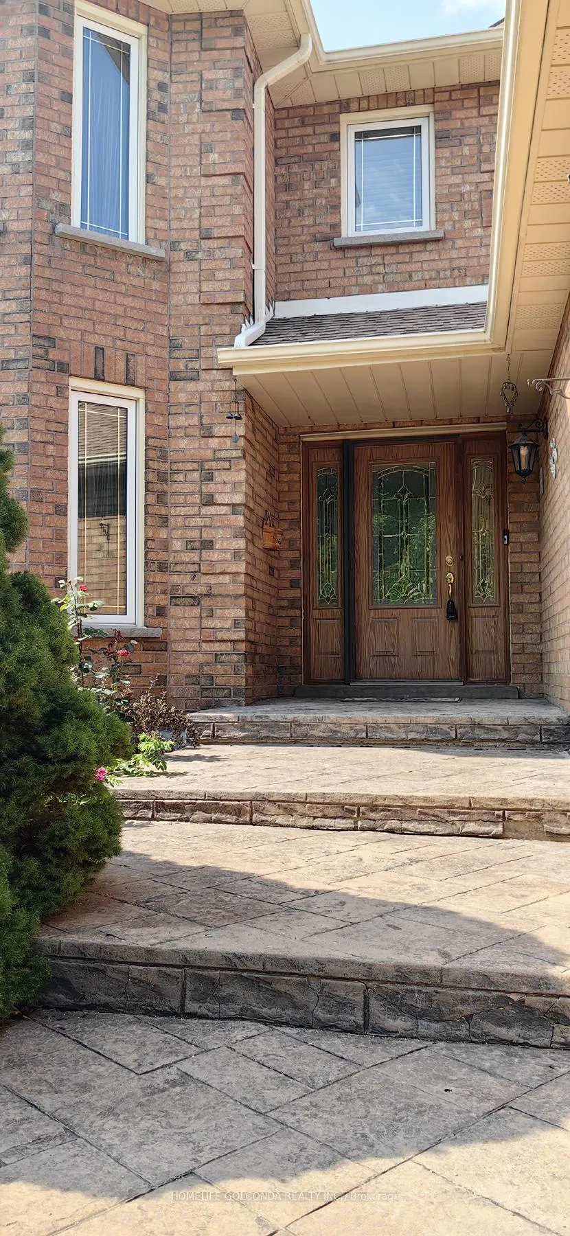 Photo 3 of 17 Goodwood Drive, Whitby, Blue Grass Meadows — HOMEH