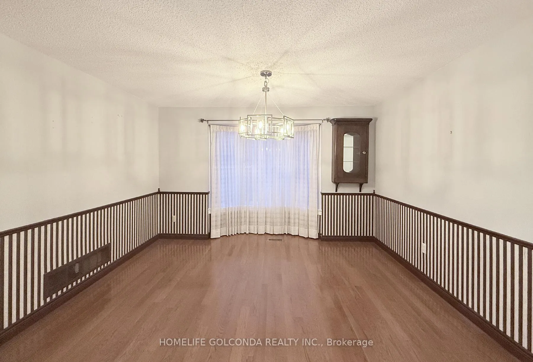 Photo 10 of 17 Goodwood Drive, Whitby, Blue Grass Meadows — HOMEH
