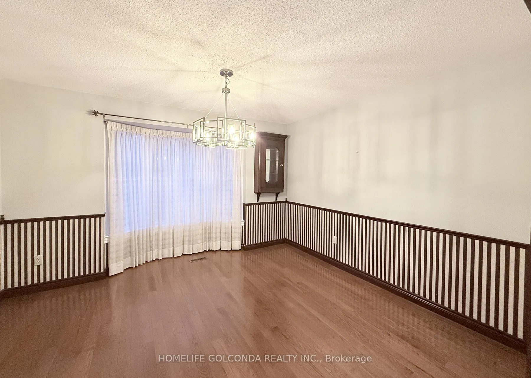 Photo 11 of 17 Goodwood Drive, Whitby, Blue Grass Meadows — HOMEH