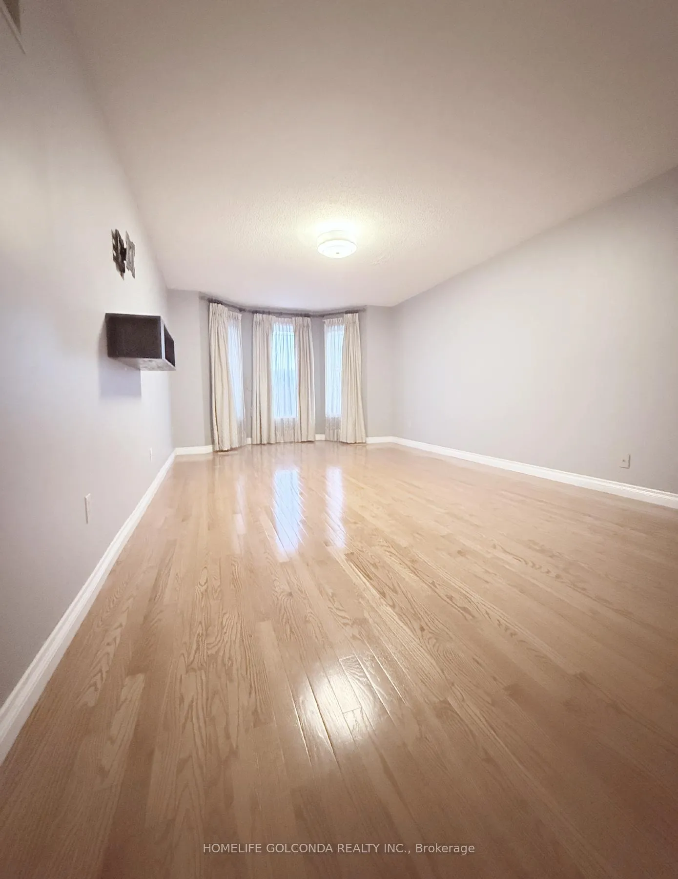 Photo 24 of 17 Goodwood Drive, Whitby, Blue Grass Meadows — HOMEH