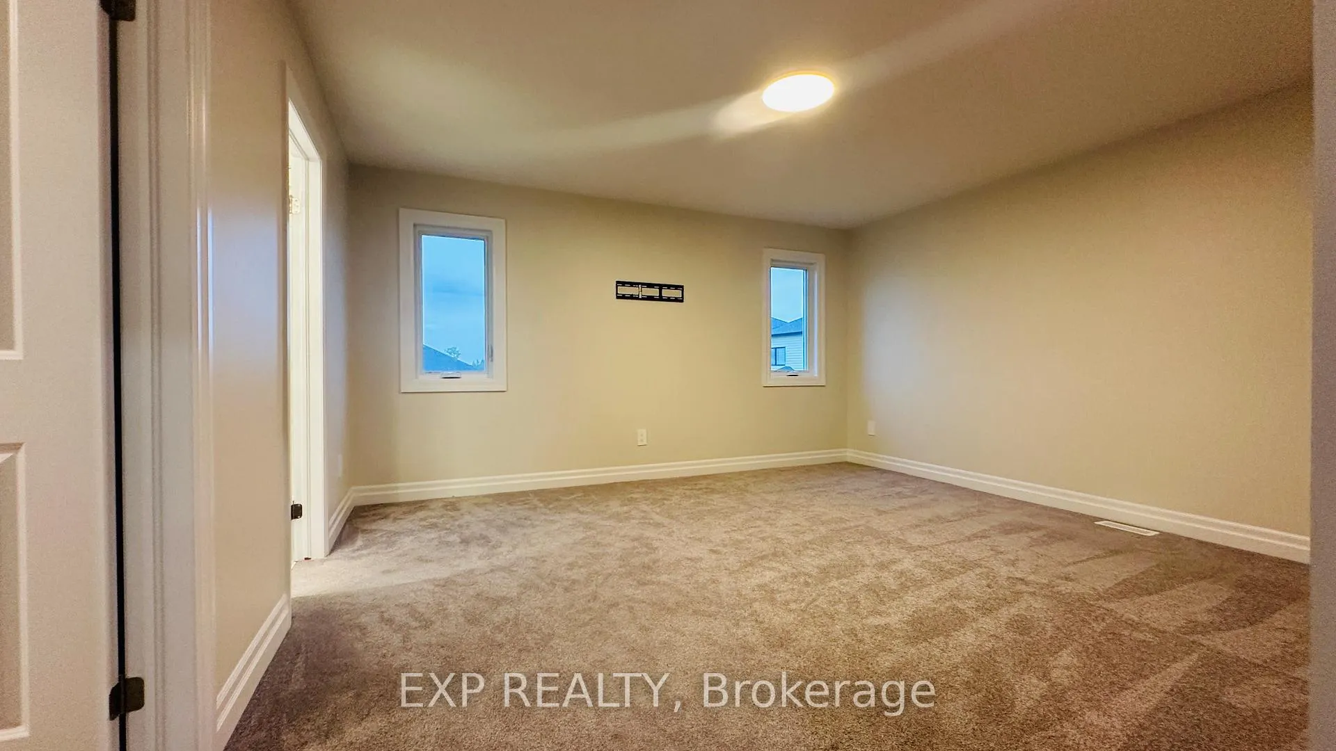 Photo 13 of 27 Triebner Street, South Huron, Exeter — HOMEH