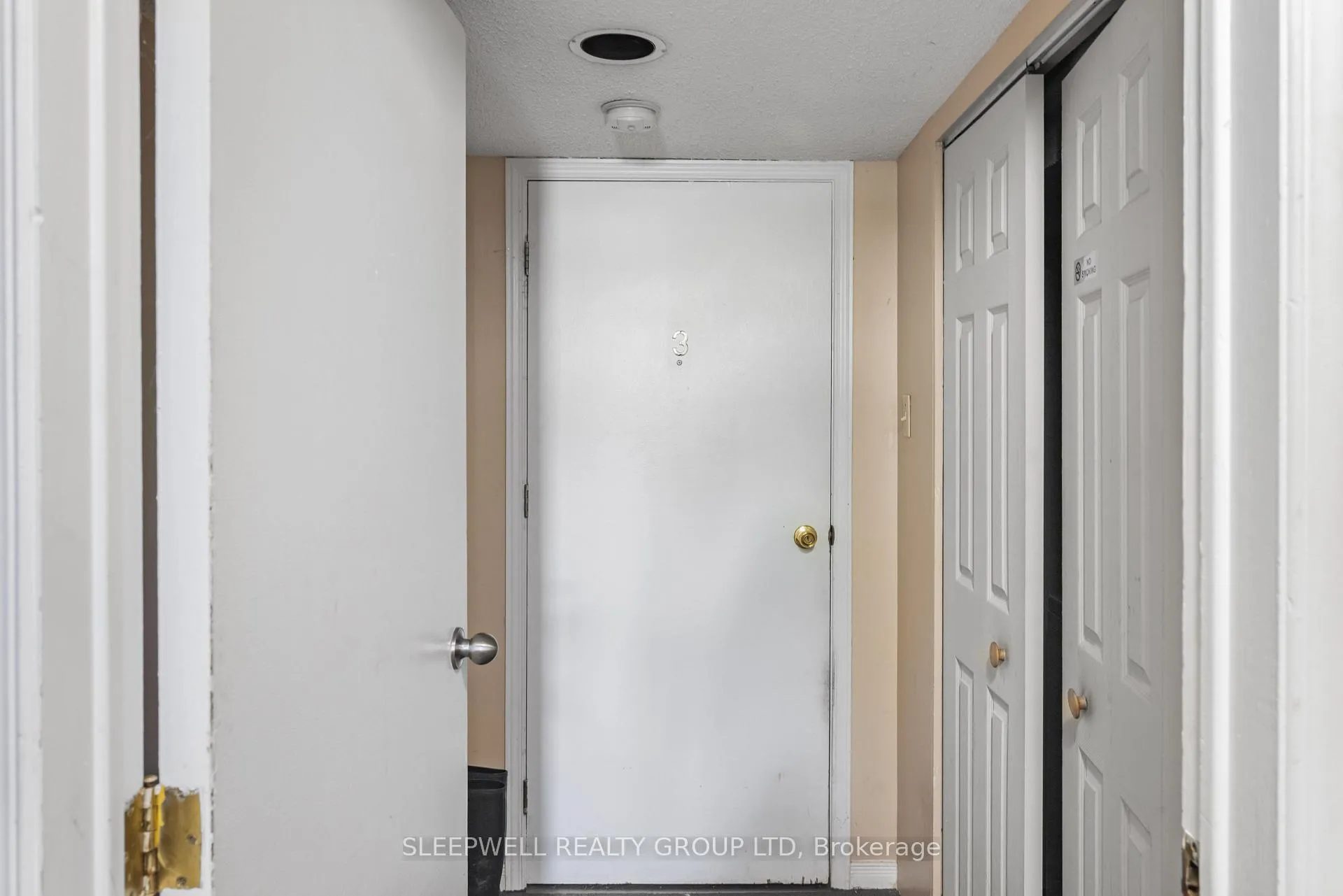 Photo 2 of Unit 3, 2628 Don Street, Ottawa, Britannia — HOMEH