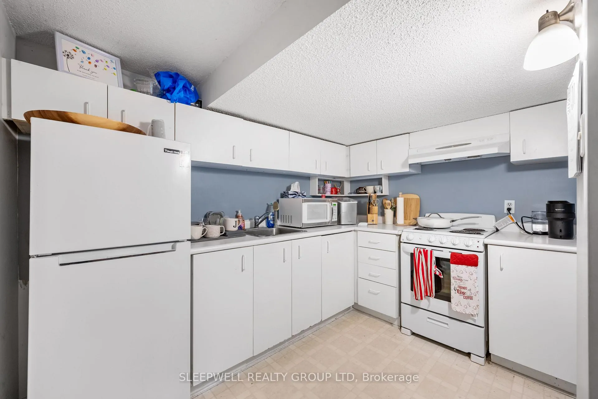 Photo 6 of Unit 3, 2628 Don Street, Ottawa, Britannia — HOMEH
