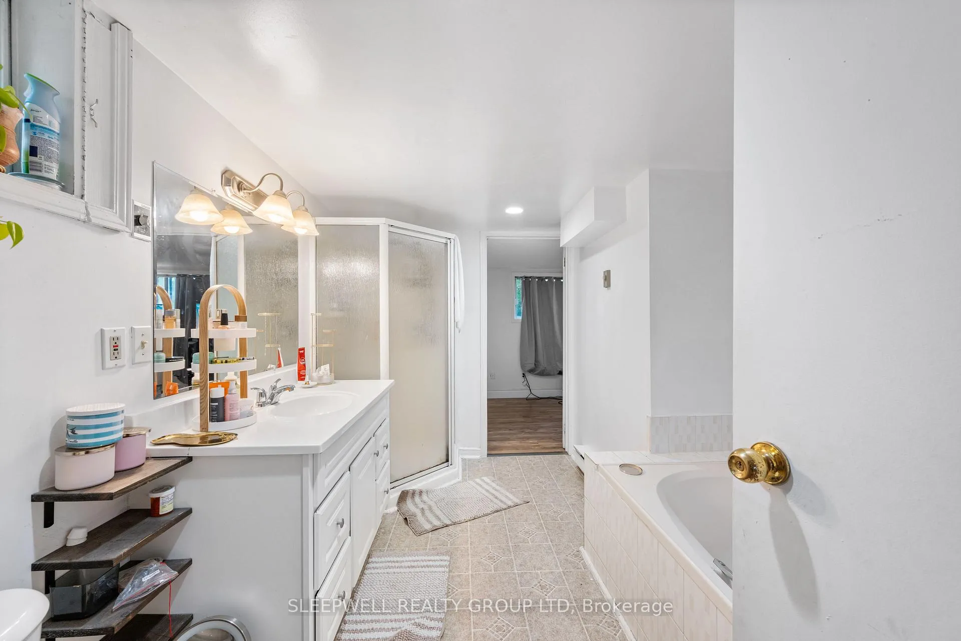 Photo 18 of Unit 3, 2628 Don Street, Ottawa, Britannia — HOMEH