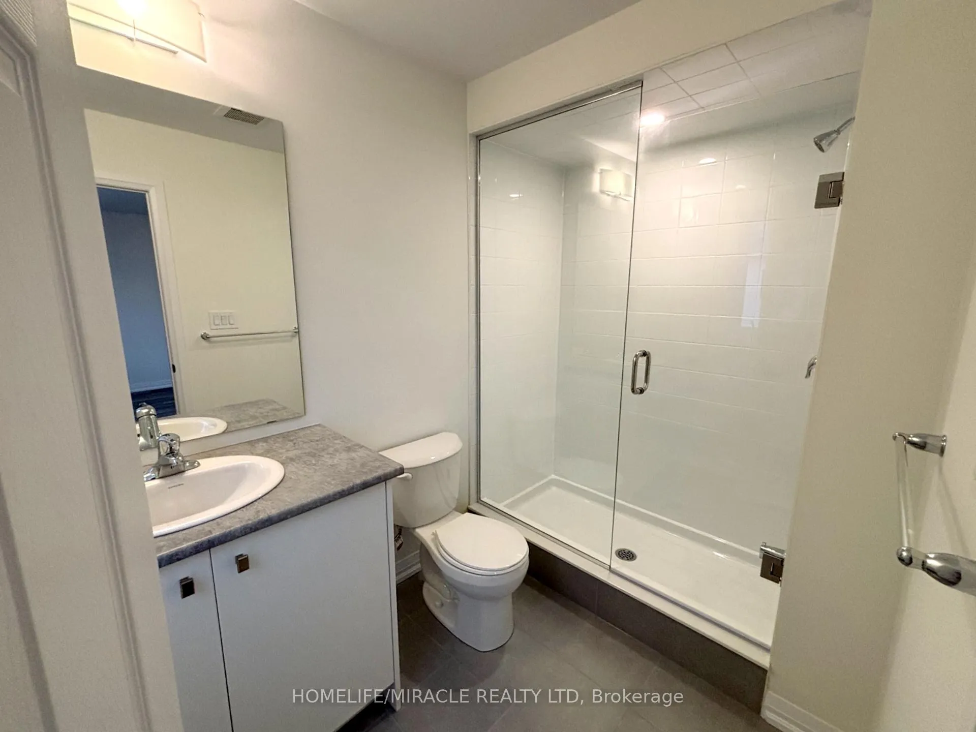 Photo 14 of 91 Marche Drive, Haldimand — HOMEH