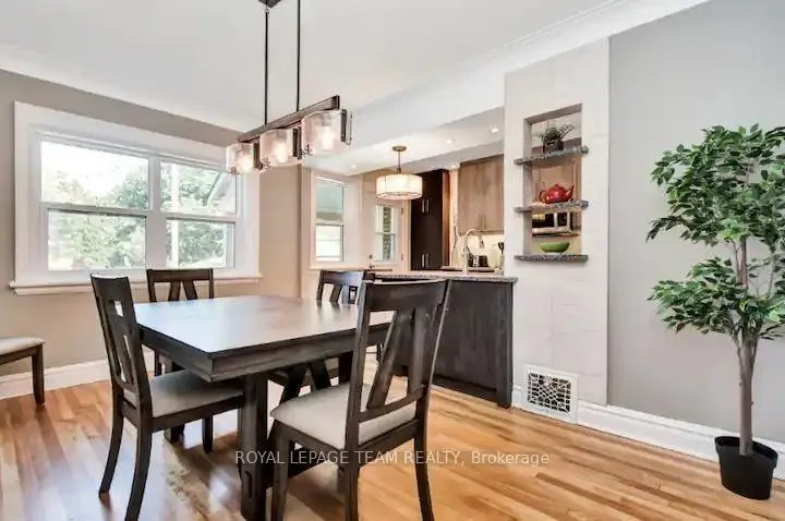 Photo 4 of 117 Bayswater Avenue, Ottawa, Hintonburg — HOMEH